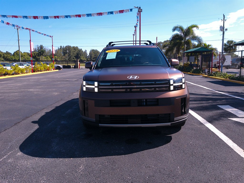 2025 Hyundai Santa Fe Limited's photo